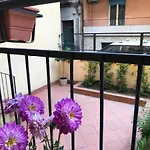 Dr House Apartment